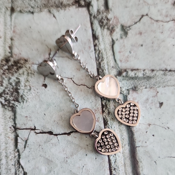 Jewelry - Elegant Silver Heart Drop Earrings